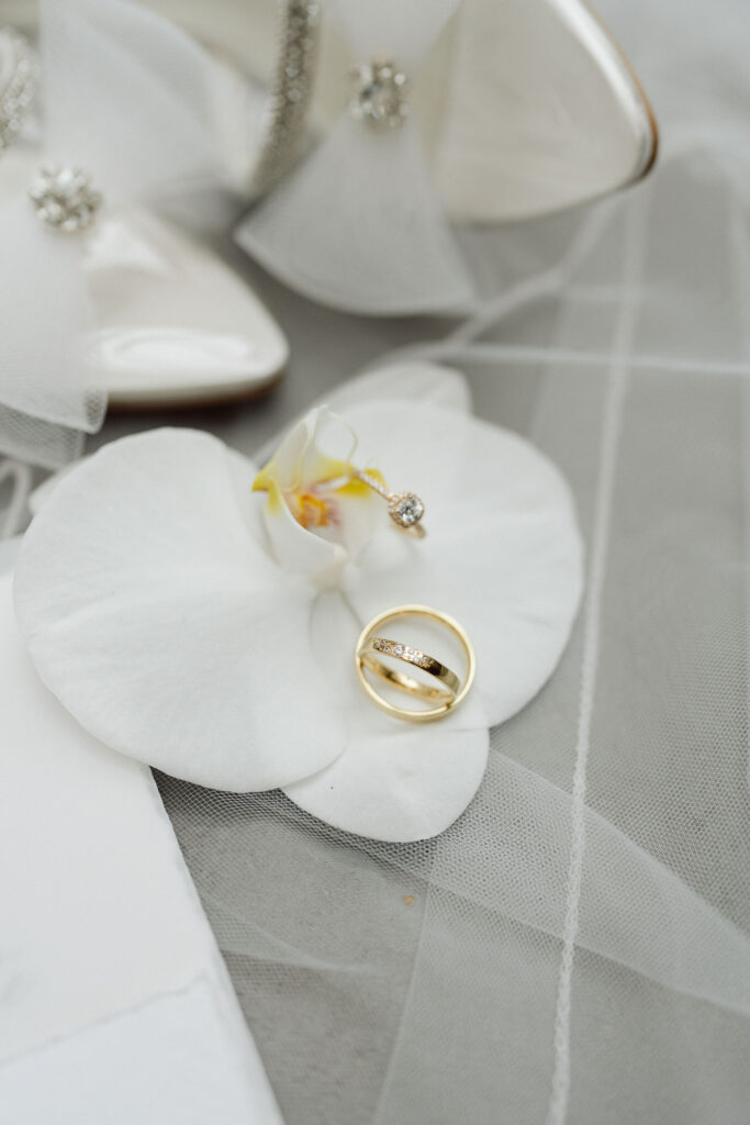 Detailaufnahme von Eheringen bei einer Hochzeit in Dortmund