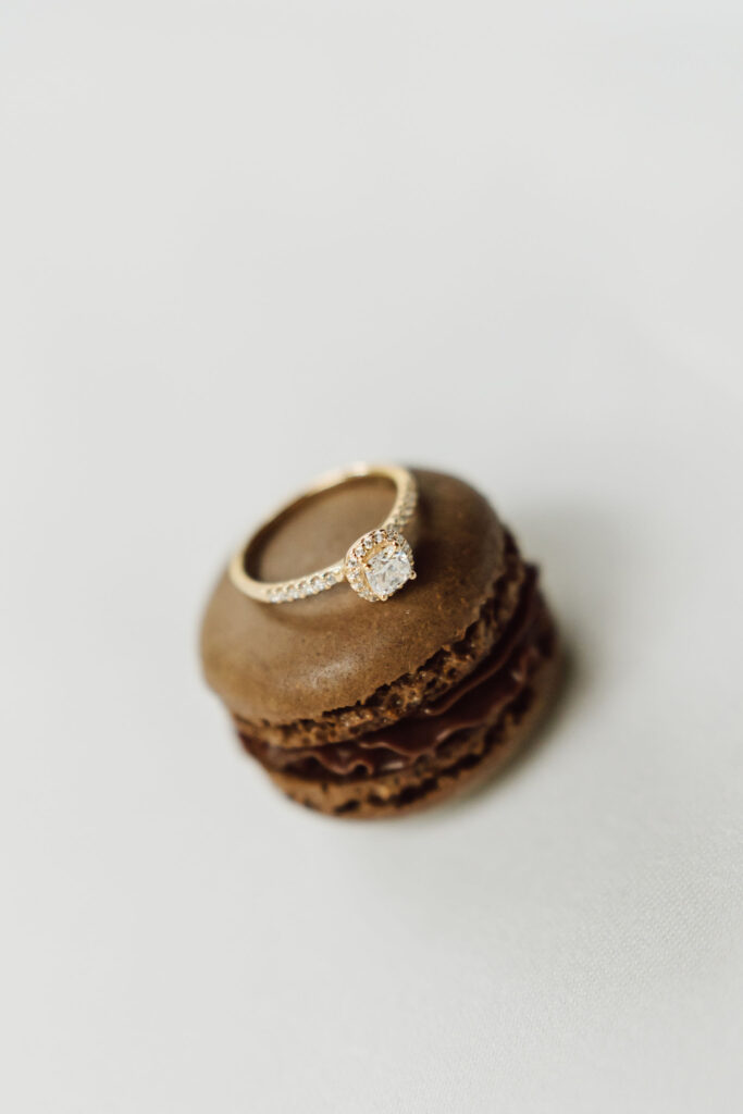 Elegante Ringdetailaufnahme bei Hochzeit in Wuppertal